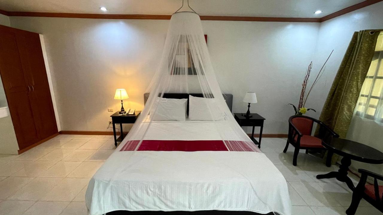 Anda White Beach Resort Dış mekan fotoğraf